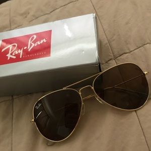 Ray bans aviator, Brown lens.